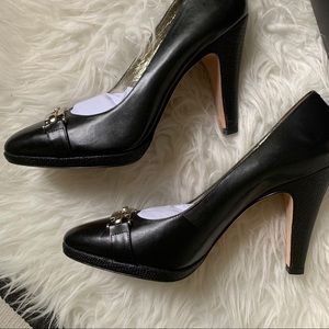 Banana Republic Black Leather Paulette Pump Buckle